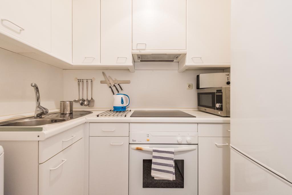 Apartamentos Alcala Madrid Exterior photo