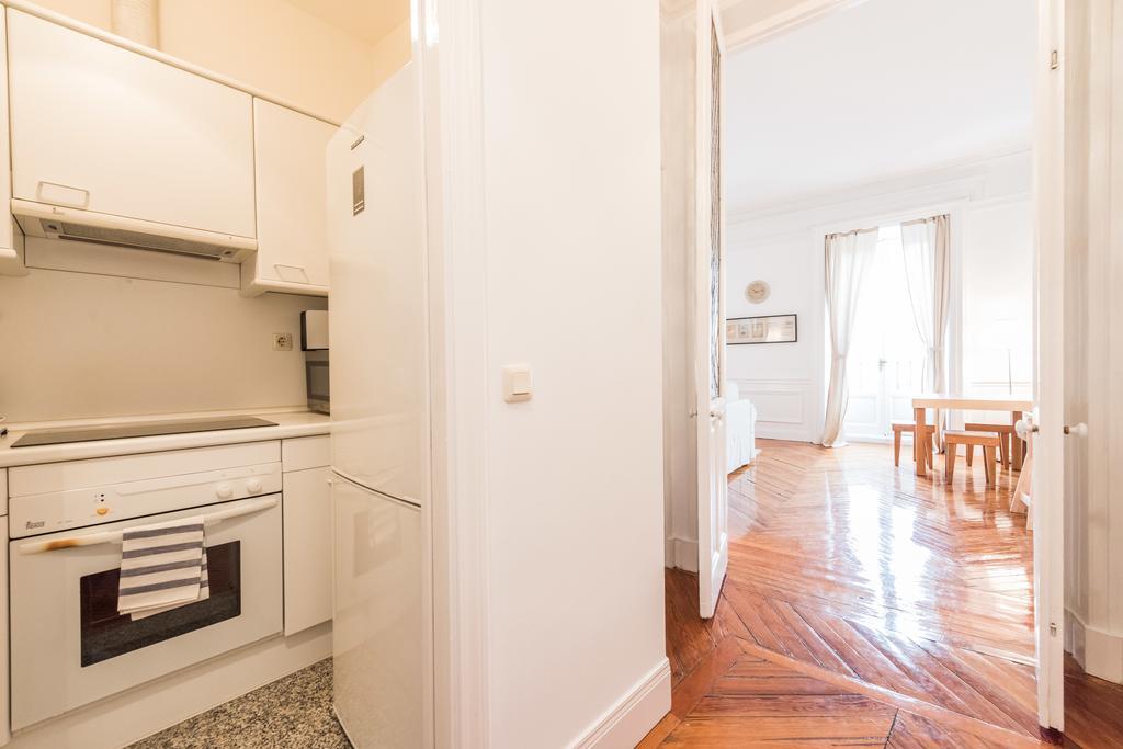 Apartamentos Alcala Madrid Exterior photo