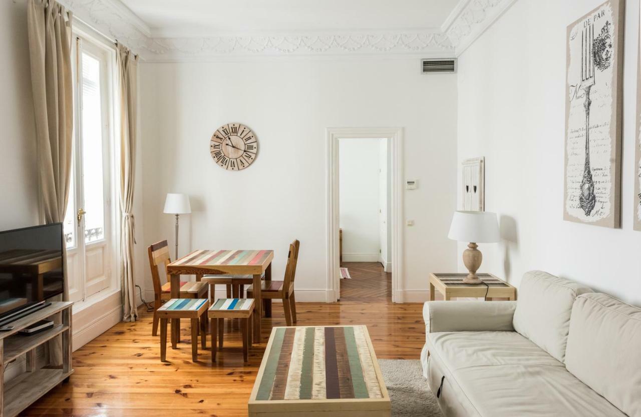 Apartamentos Alcala Madrid Exterior photo