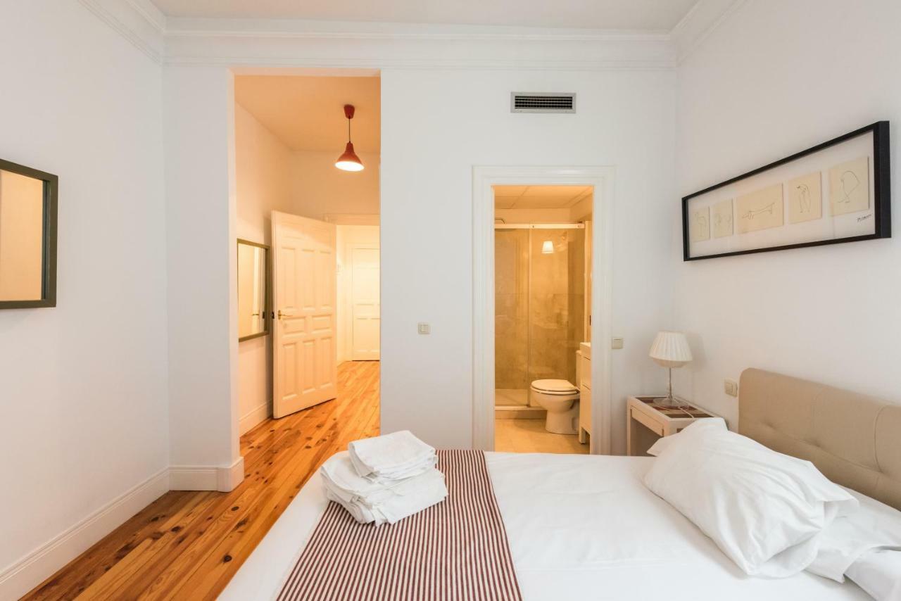 Apartamentos Alcala Madrid Exterior photo